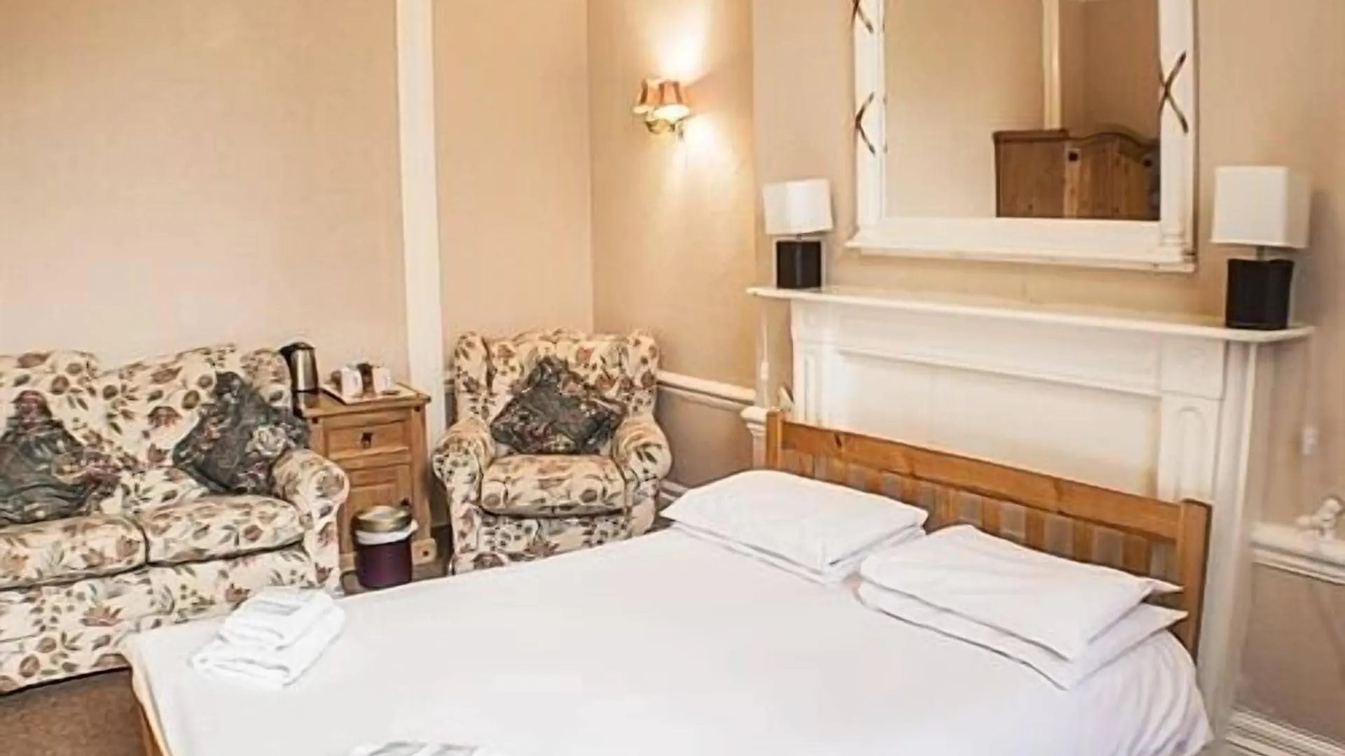 The Queensbury Hotel Brighton United Kingdom