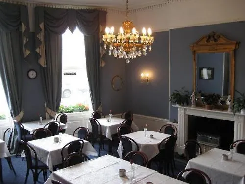 The Queensbury Hotel Brighton 2*,  United Kingdom